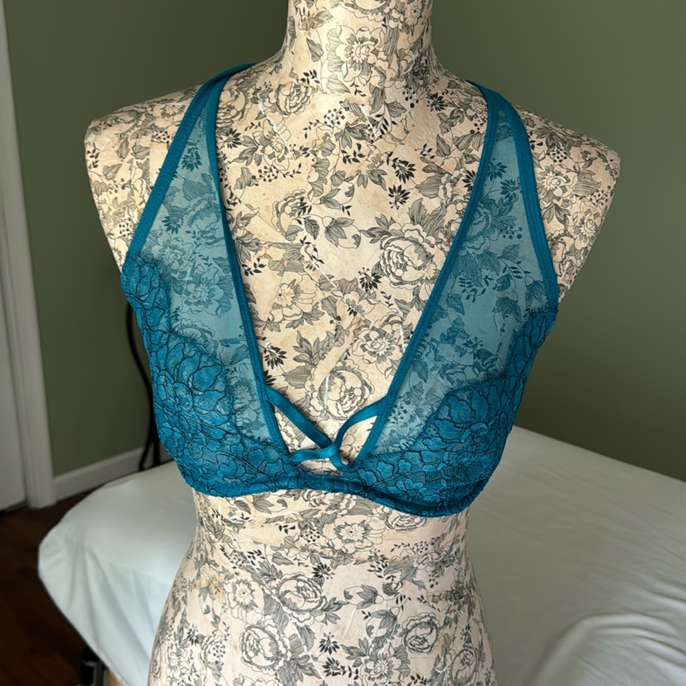 Victoria's Secret Teal Lace Bralette